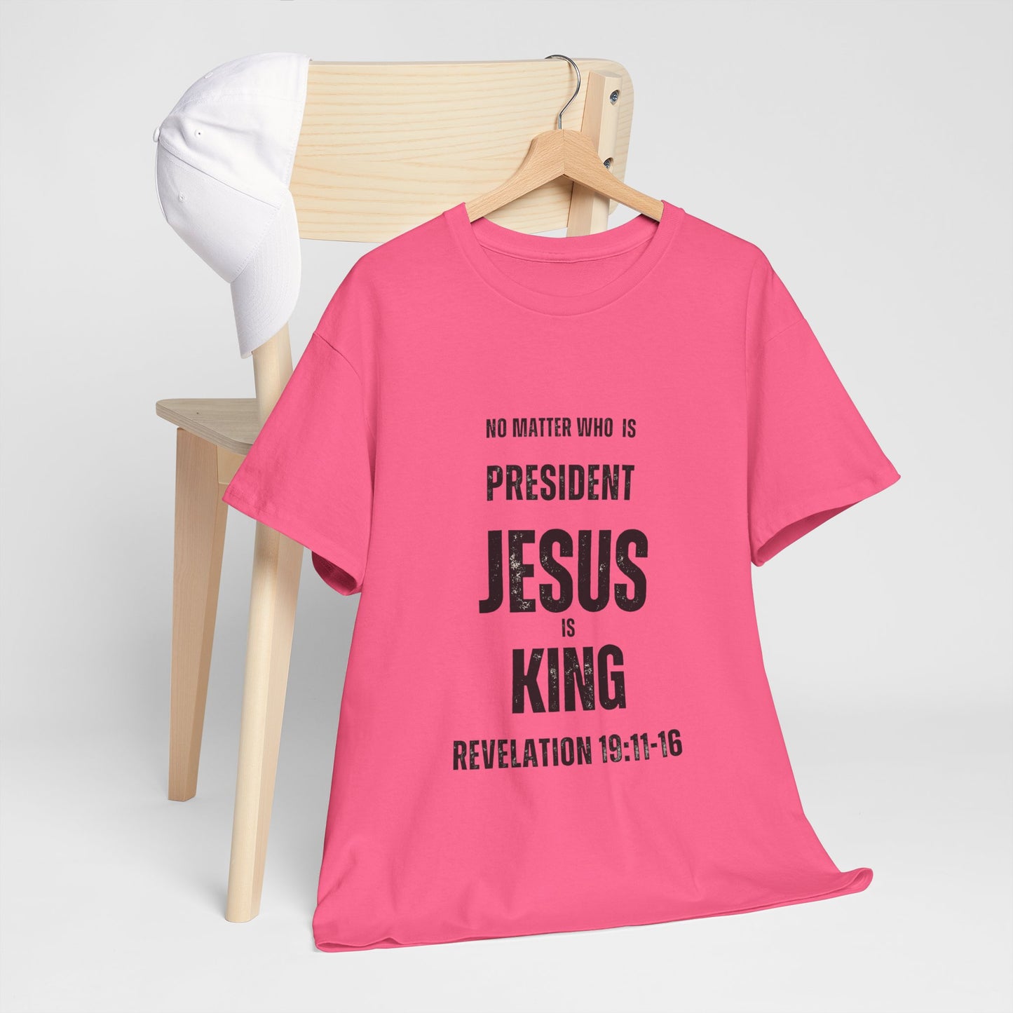 "Jesus is King" T-Shirt (Black)