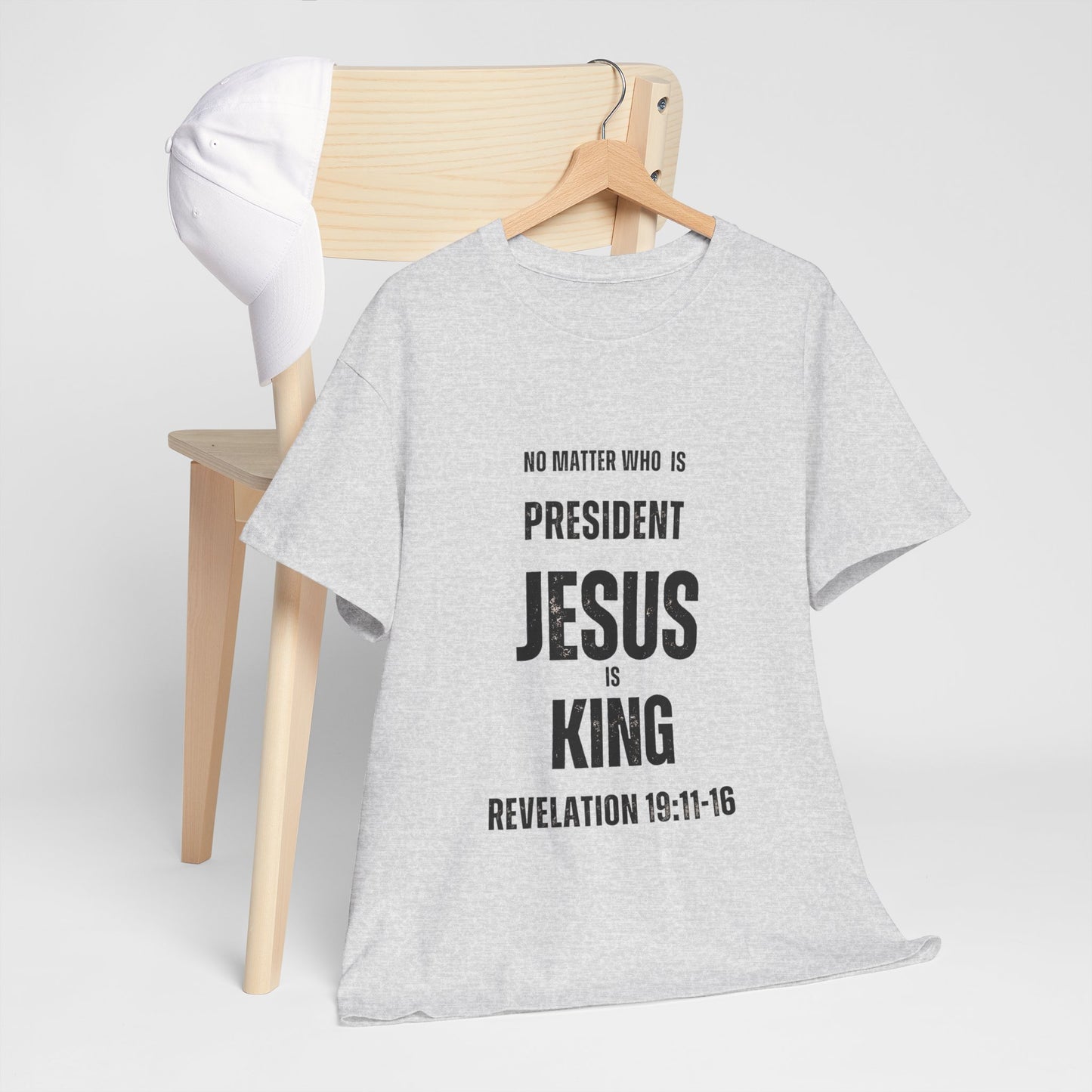 "Jesus is King" T-Shirt (Black)