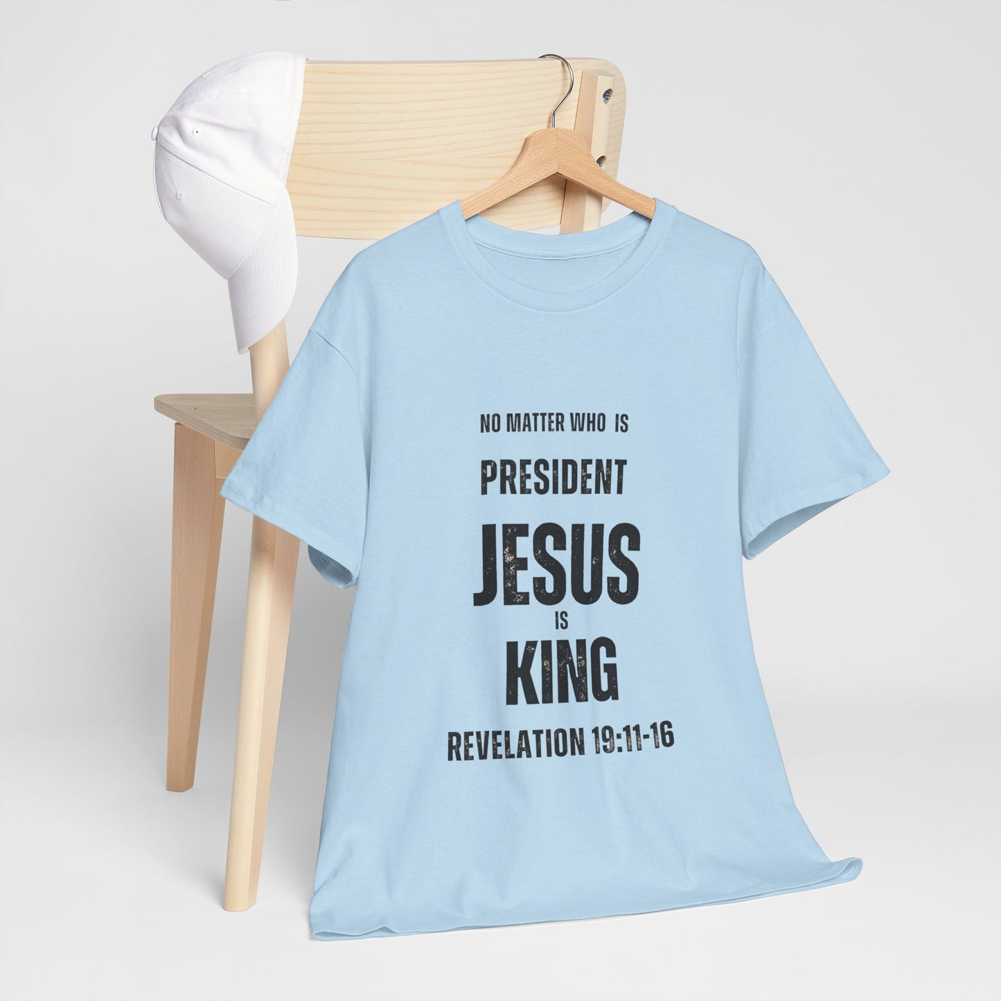 "Jesus is King" T-Shirt (Black)